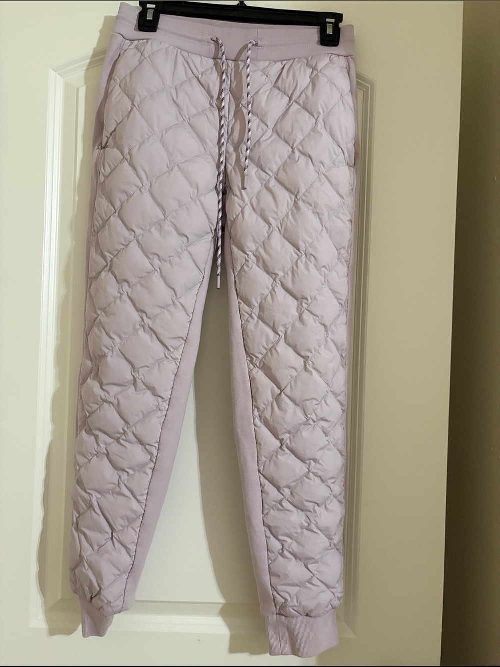 Athleta Apres Skii joggers Light lilac